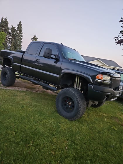 7.5 Inch Lifted 2003 GMC Sierra 1500 4WD