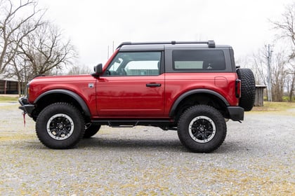 2.5 in Lifted 2022 Bronco (Sasquatch Package)