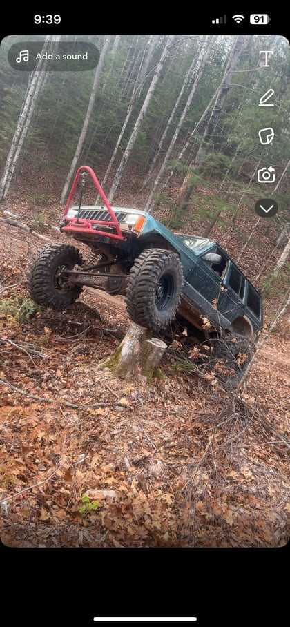 4.5 Inch Lifted 1987 Jeep Cherokee 4WD