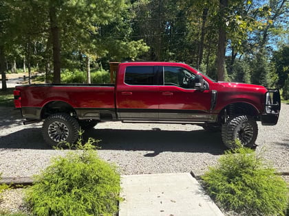 6 Inch Lifted 2025 Ford F-350 Super Duty 4WD