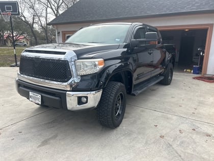 3.5 Inch Lifted 2017 Toyota Tundra 4WD