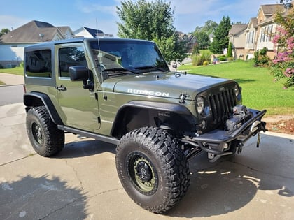 2.5 inch Lifted 2015 Jeep Wrangler Rubicon 4WD