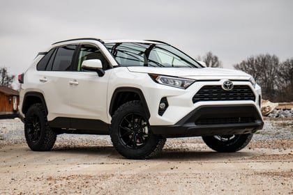 2.5 Inch Lifted 2019 Toyota Rav4