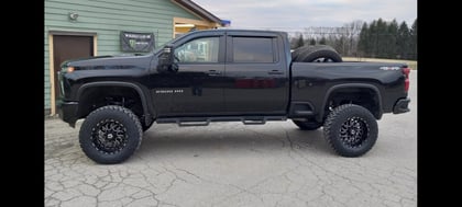 7 Inch Lifted 2022 Chevy Silverado 2500 HD 4WD