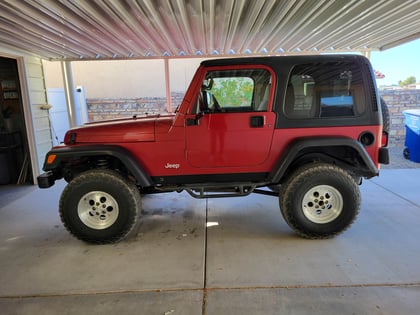 4 Inch Lifted 1998 Jeep Wrangler 4WD