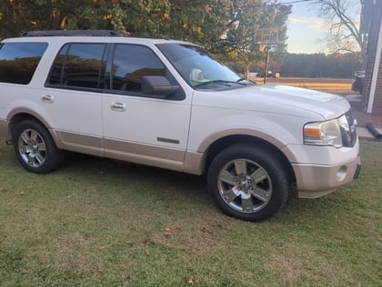 4 Inch Lifted 2008 Ford Expedition RWD