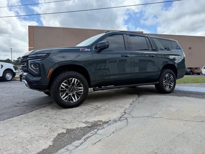 2 inch Lifted 2025 Chevy Suburban 4WD