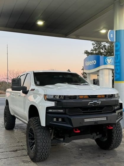 6 Inch Lifted 2019 Chevy Silverado 1500 4WD