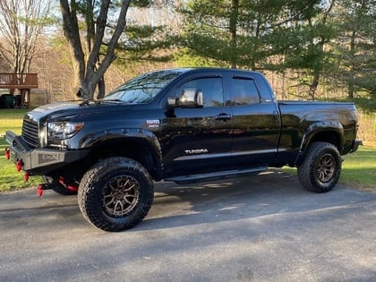 6 Inch Lifted 2007 Toyota Tundra 4WD