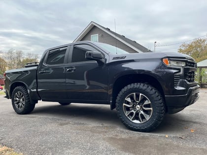 2 inch Lifted 2022 Chevy Silverado 1500 4WD