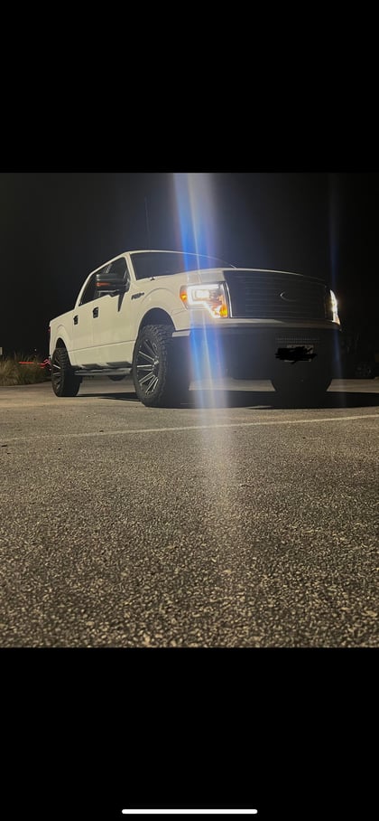 2.5 inch Lifted 2010 Ford F-150 2WD