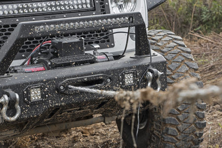 how-to-pick-the-right-winch-for-your-jeep-wrangler-image