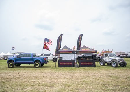 rough-country-rolls-into-tailgate-n-tallboys-image