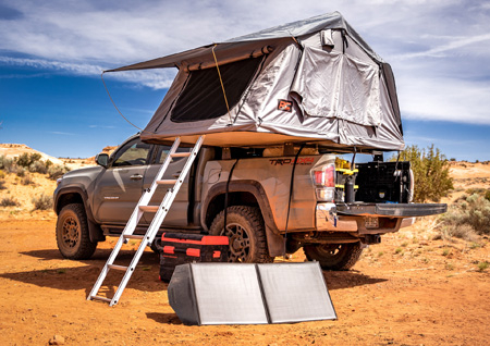 sun-sand-sweat-and-safety-a-guide-to-safe-summer-off-roading-image