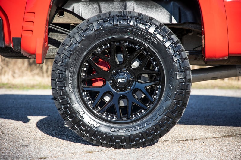 Rough Country 95 Series Wheel | One-Piece | Gloss Black