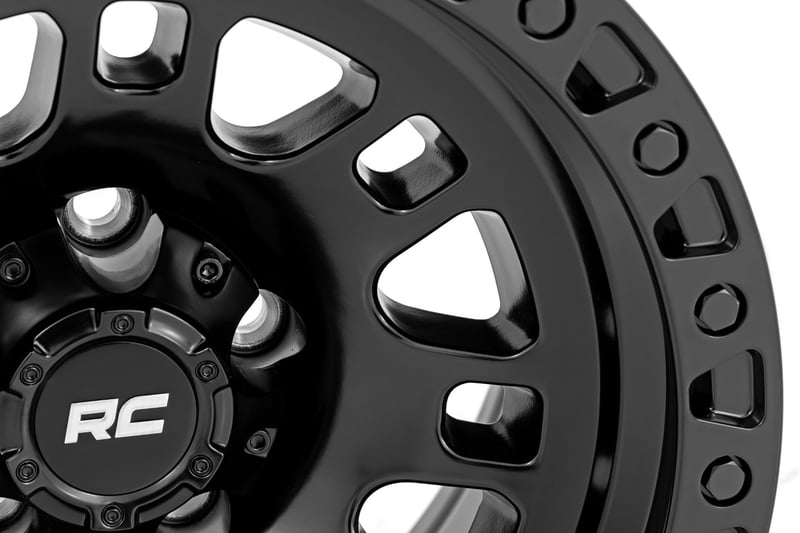 ロー　８点セット Rough Country 82 Series Wheel | One-Piece | Semi Gloss Black