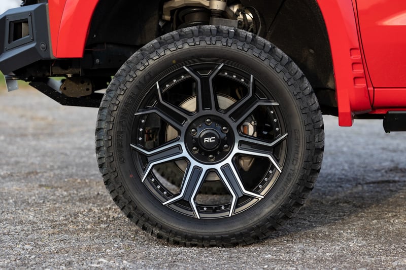 Rough Country 89 Series Wheel | One-Piece | Black Machined