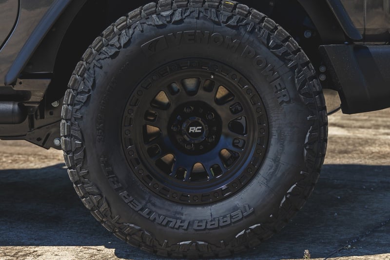 Rough Country 82 Series Wheel | One-Piece | Semi Gloss Black