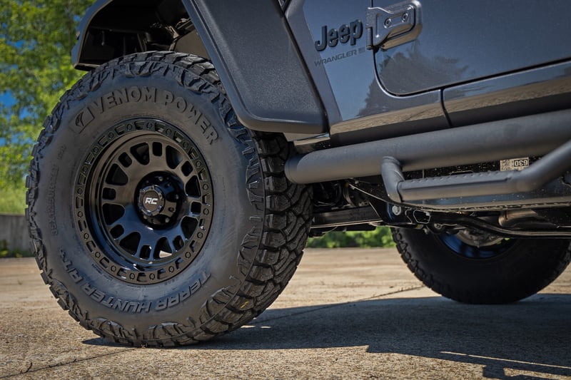 Rough Country 82 Series Wheel | One-Piece | Semi Gloss Black