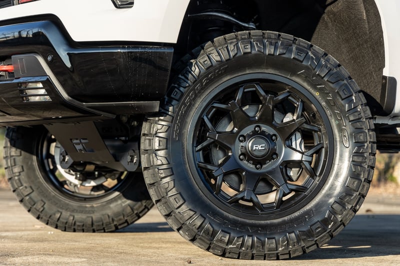 Rough Country 80 Series Wheel | One-Piece | Semi Gloss Black