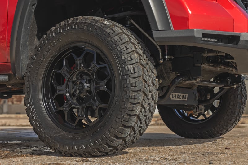 Rough Country 77 Series Wheel | One-Piece | Semi Gloss Black