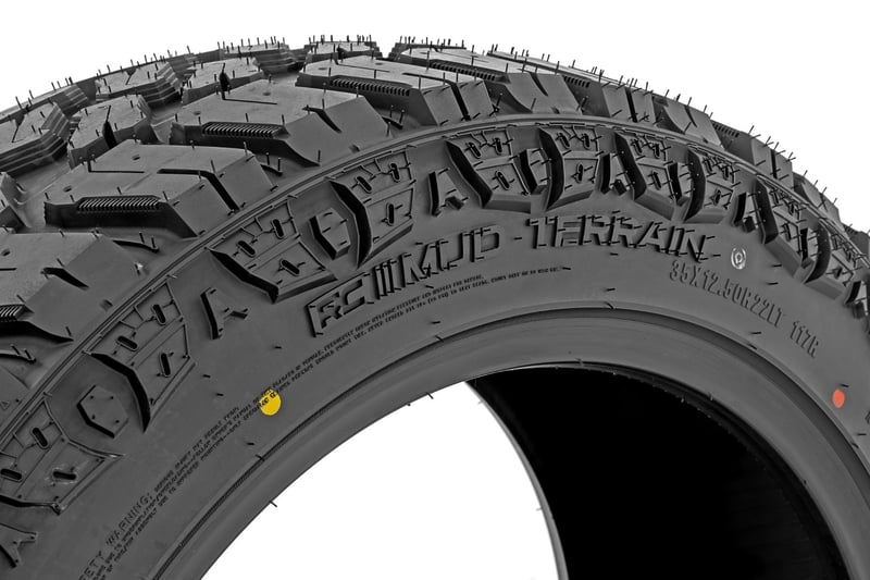 どろ215／50R18 BFG Trail-Terrain T/A 275/50R22 115H XL - Walmart.com