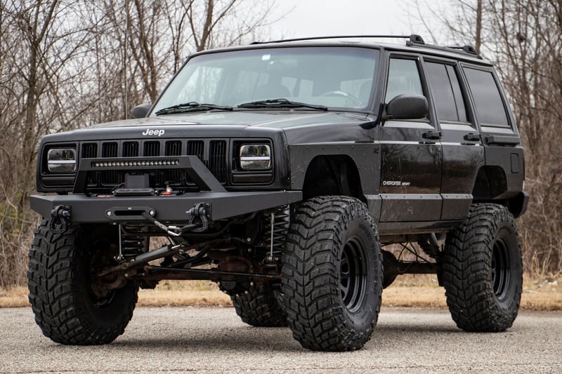 6.5 Inch Lift Kit | Jeep Cherokee XJ 4WD (84-01) | Rough Country
