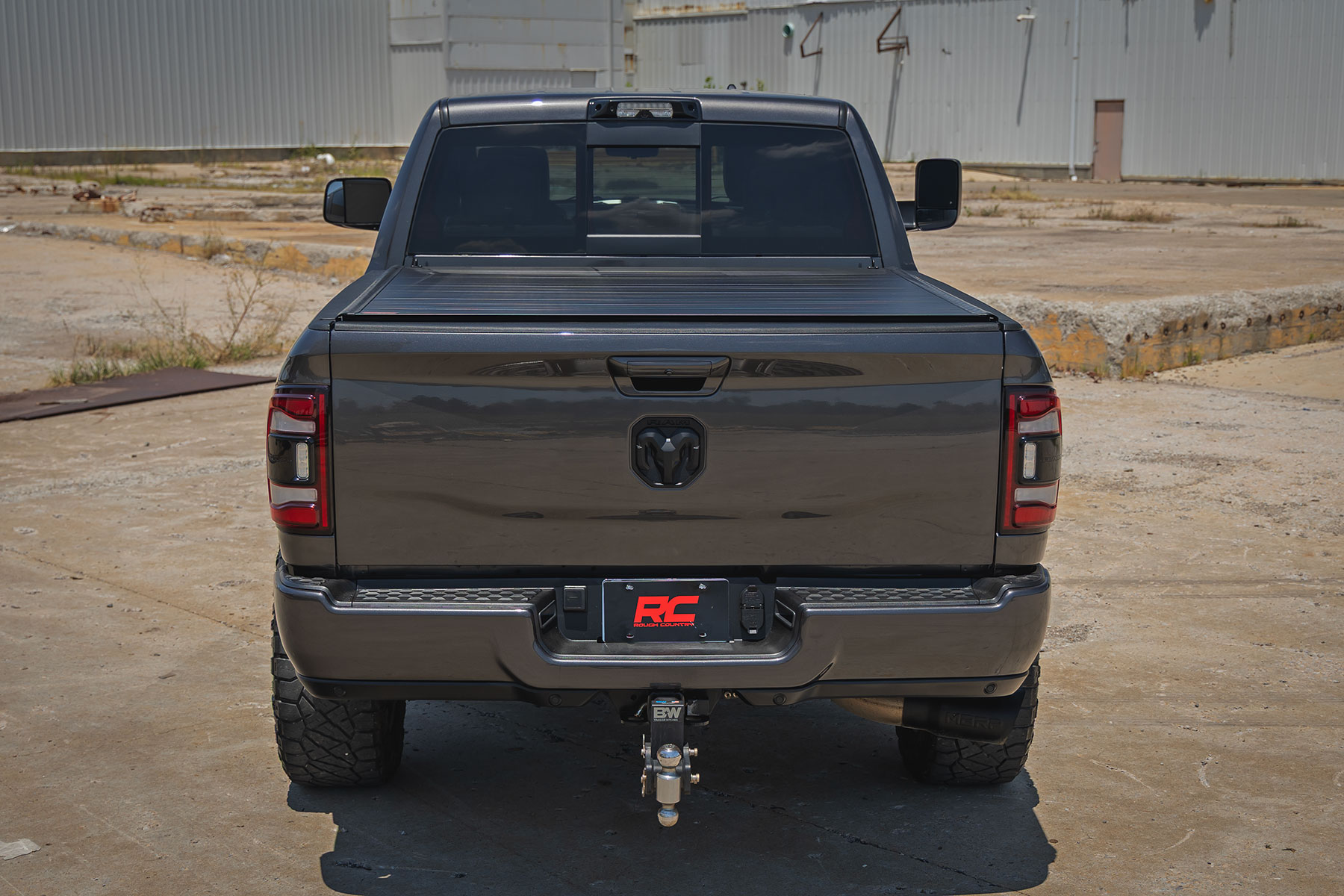 Hard Roll Up Bed Cover | 6'4" Bed | Ram 1500 (09-18)/2500 (09-26) — view 4