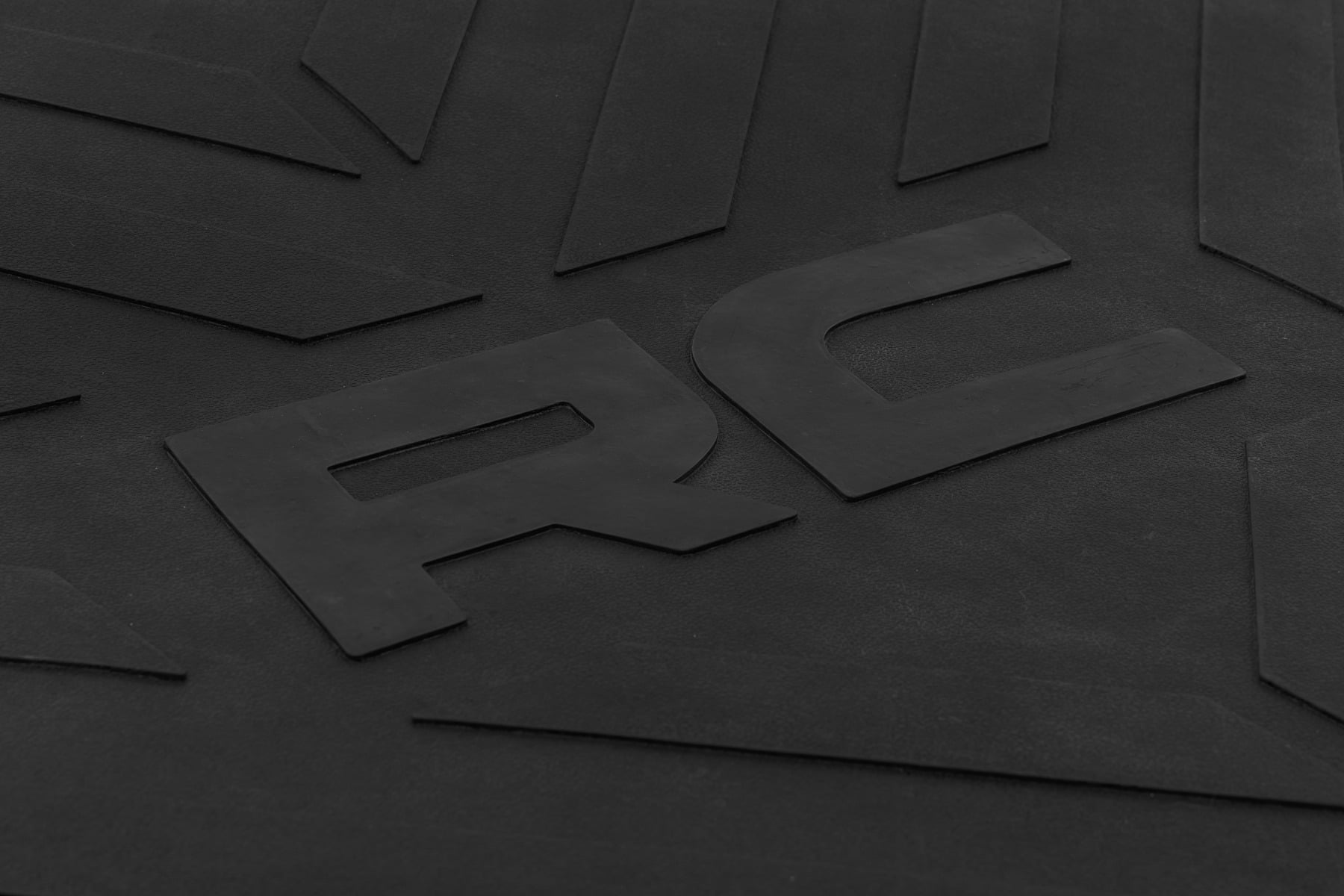 Bed Mat | 5' Bed | RC Logo | Chevy/GMC Canyon/Colorado 2WD/4WD (2015-2022) view 5