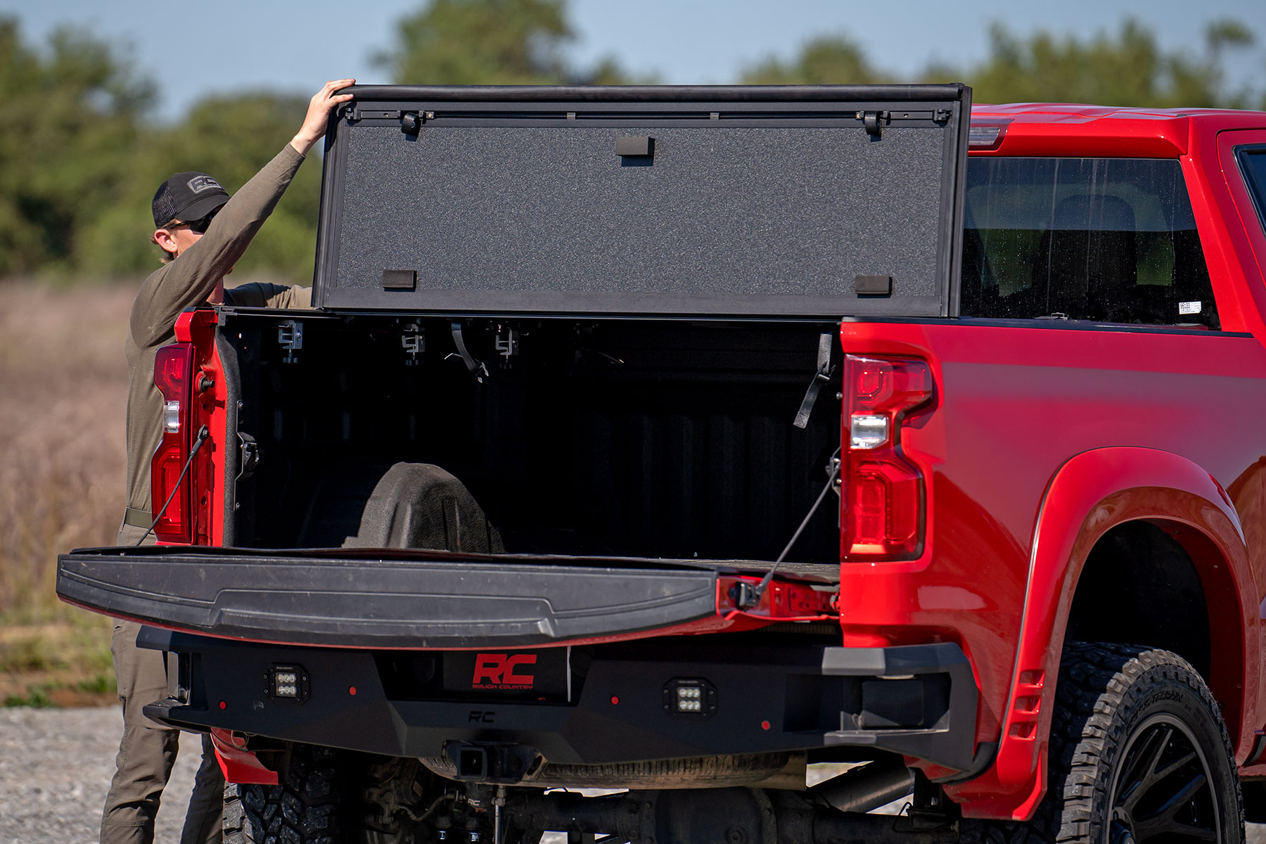 Hard Tri-Fold Flip Up Bed Cover | 6'7" Bed | Chevy/GMC Sierra 1500 (19-26)/Silverado 1500 (19-26) view 4