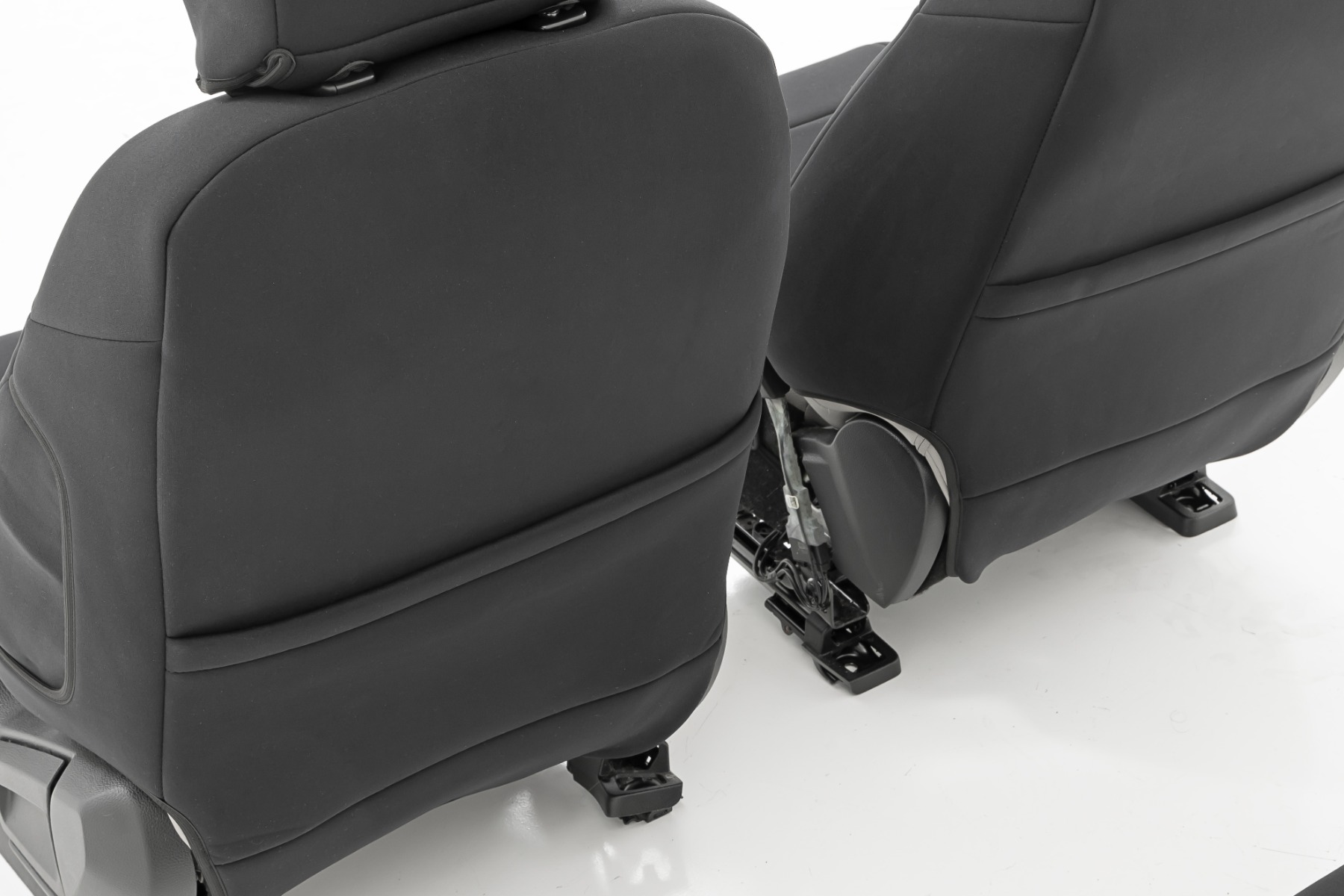 Seat Covers | FR Bucket and RR Bench | Ford Ranger 2WD/4WD (2019-2026) view 4