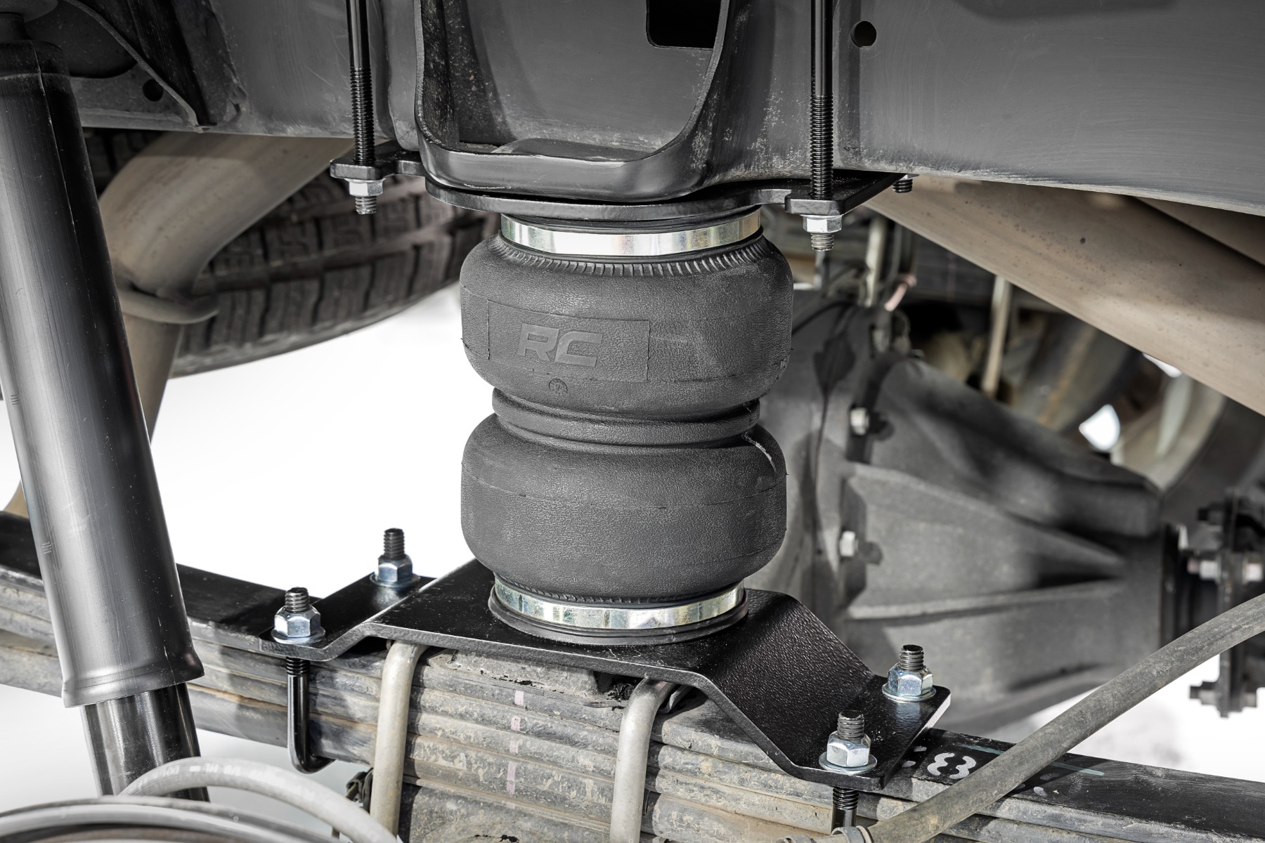 Air Spring Kit | 0-6" Lifts | Toyota Tundra 2WD/4WD (2007-2021) — view 3