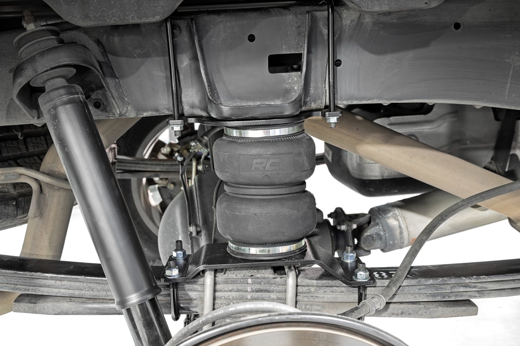 Air Spring Kit w/compressor | Wireless Controller | 0-6" Lifts | Toyota Tundra (07-21) view 4
