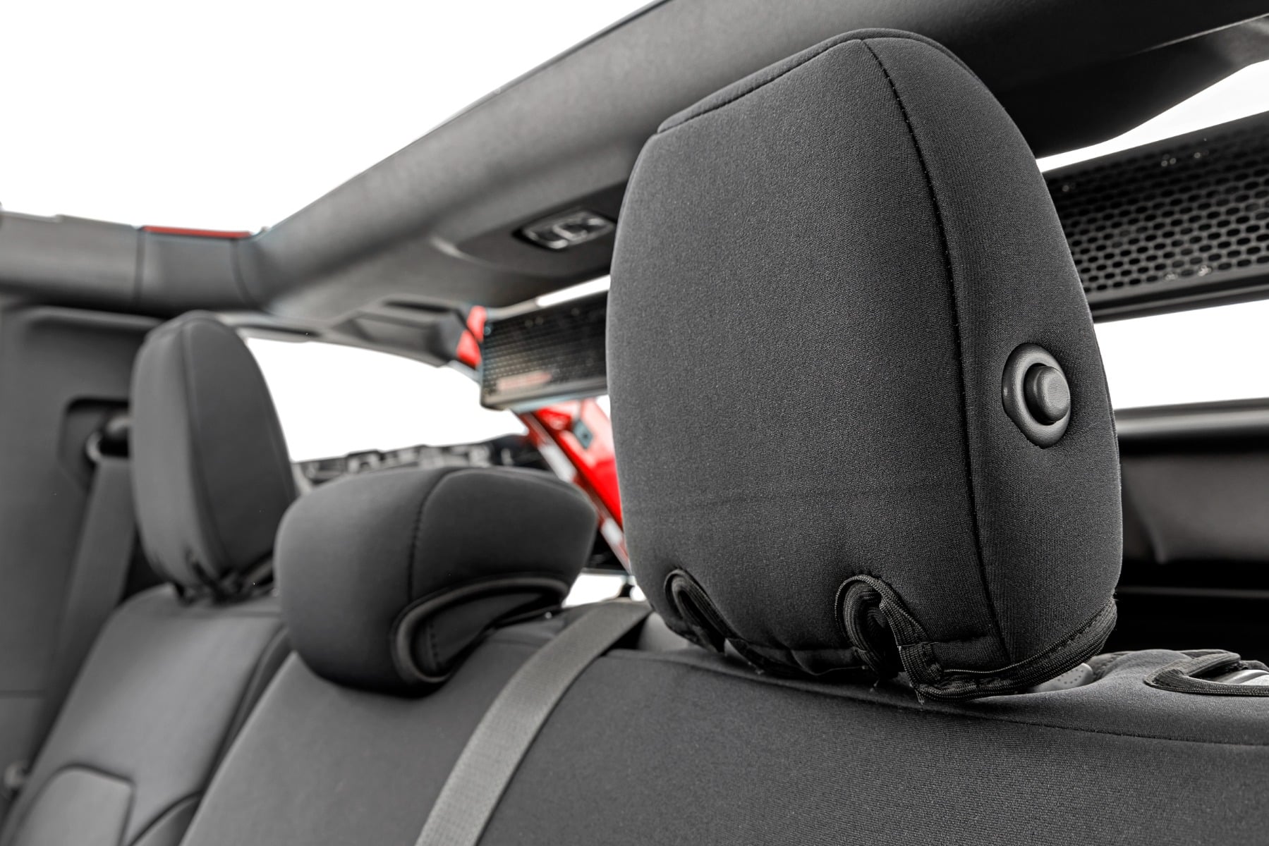 Seat Covers | Bucket Seats |W/Fold Down RR Armrest |FR & RR | 4DR | Ford Bronco (21-26) — view 3