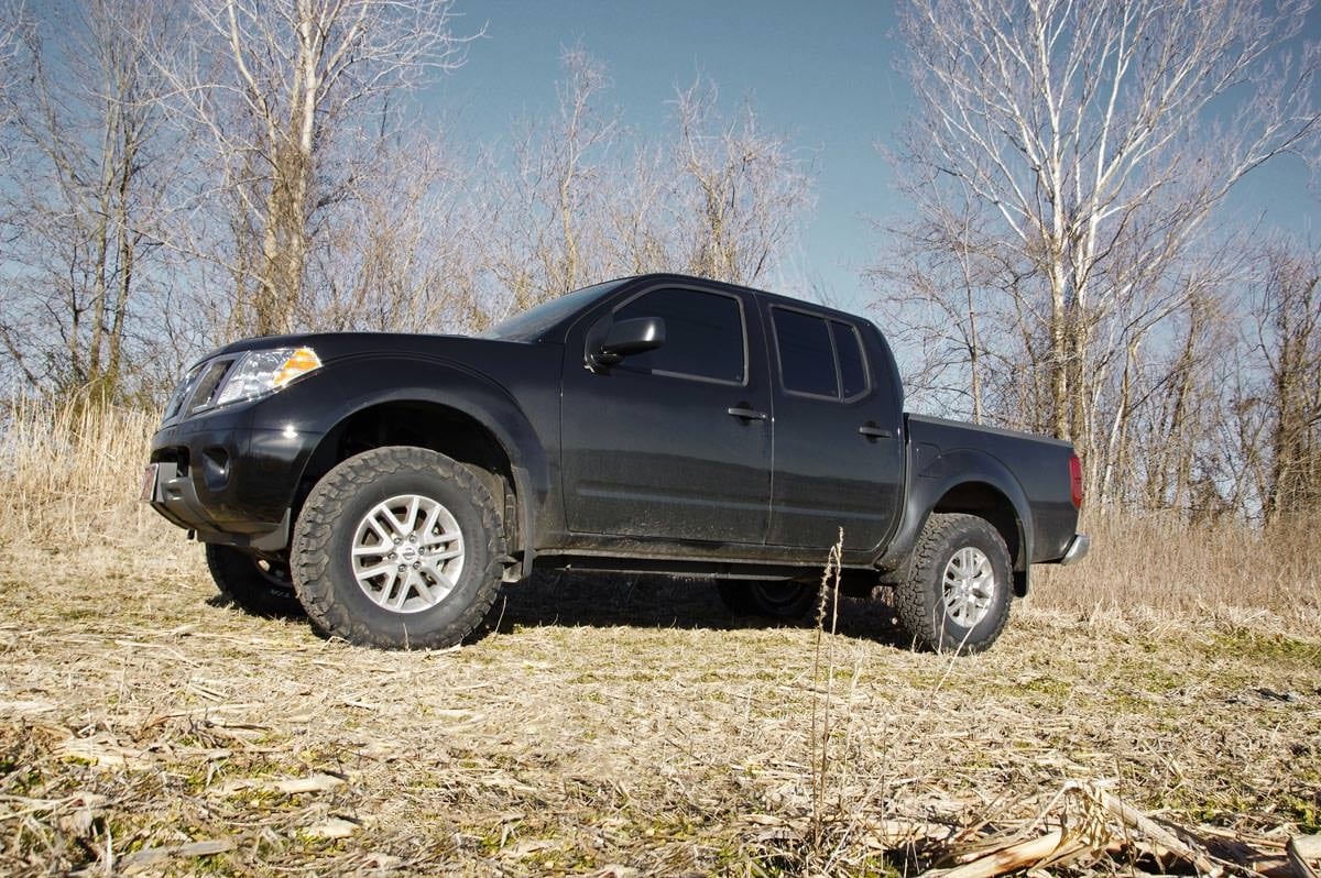 2.5 Inch Leveling Kit | Red Spacers | Nissan Frontier (05-26)/Xterra (05-15) — view 2