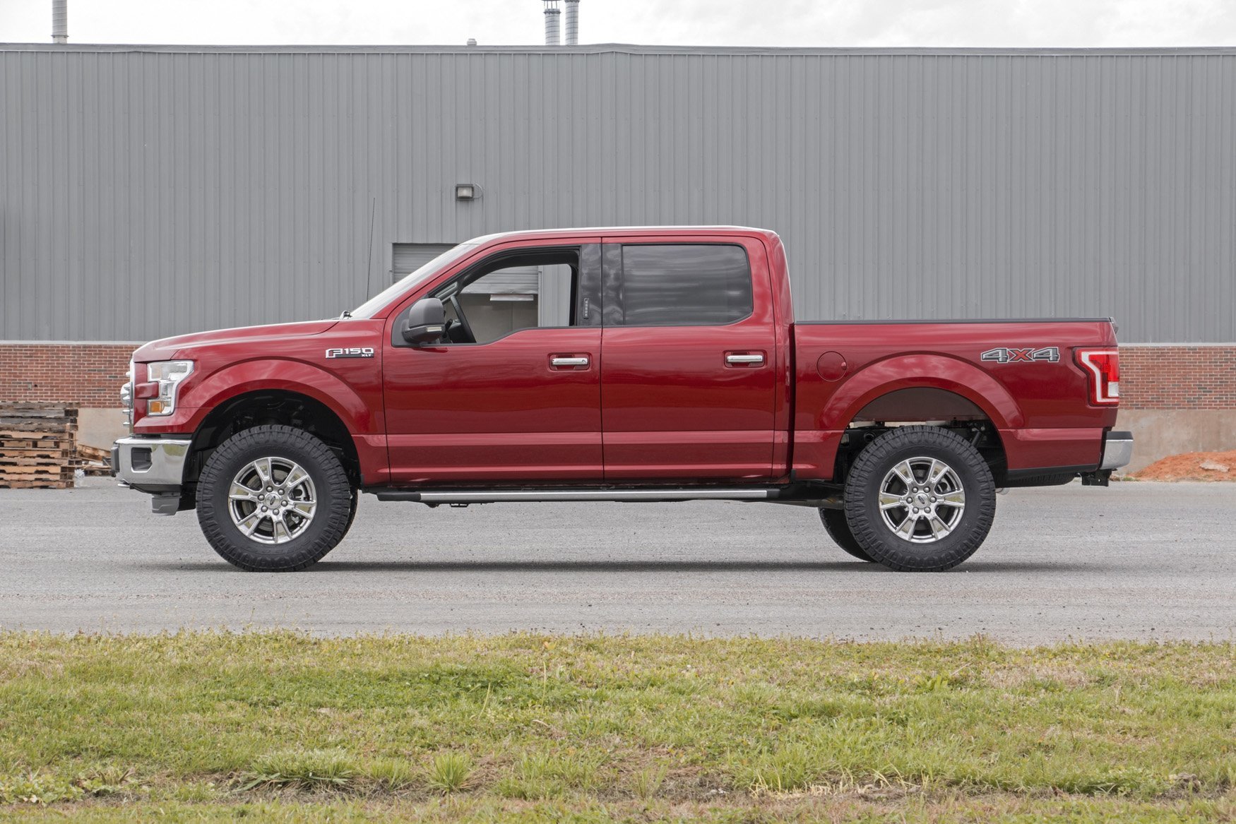 2 Inch Lift Kit | Vertex/V2 | Ford F-150 4WD (2014-2020) — view 3