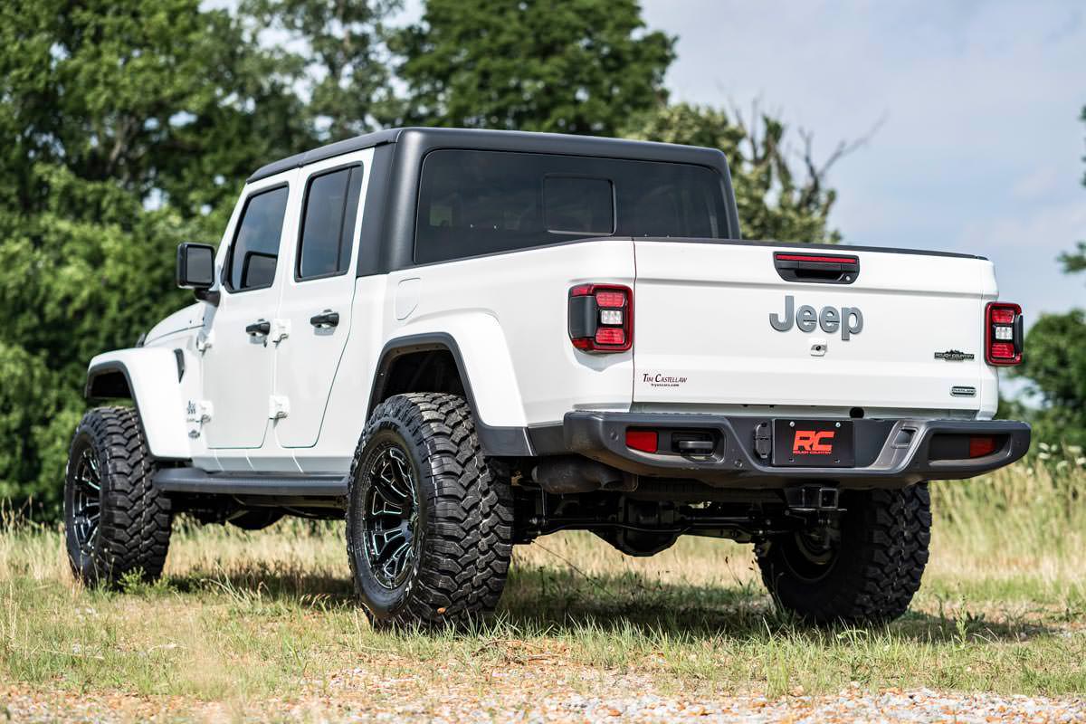 2.5 Inch Leveling Kits | Springs | V2 | Jeep Gladiator JT 4WD (2020-2023) — view 6