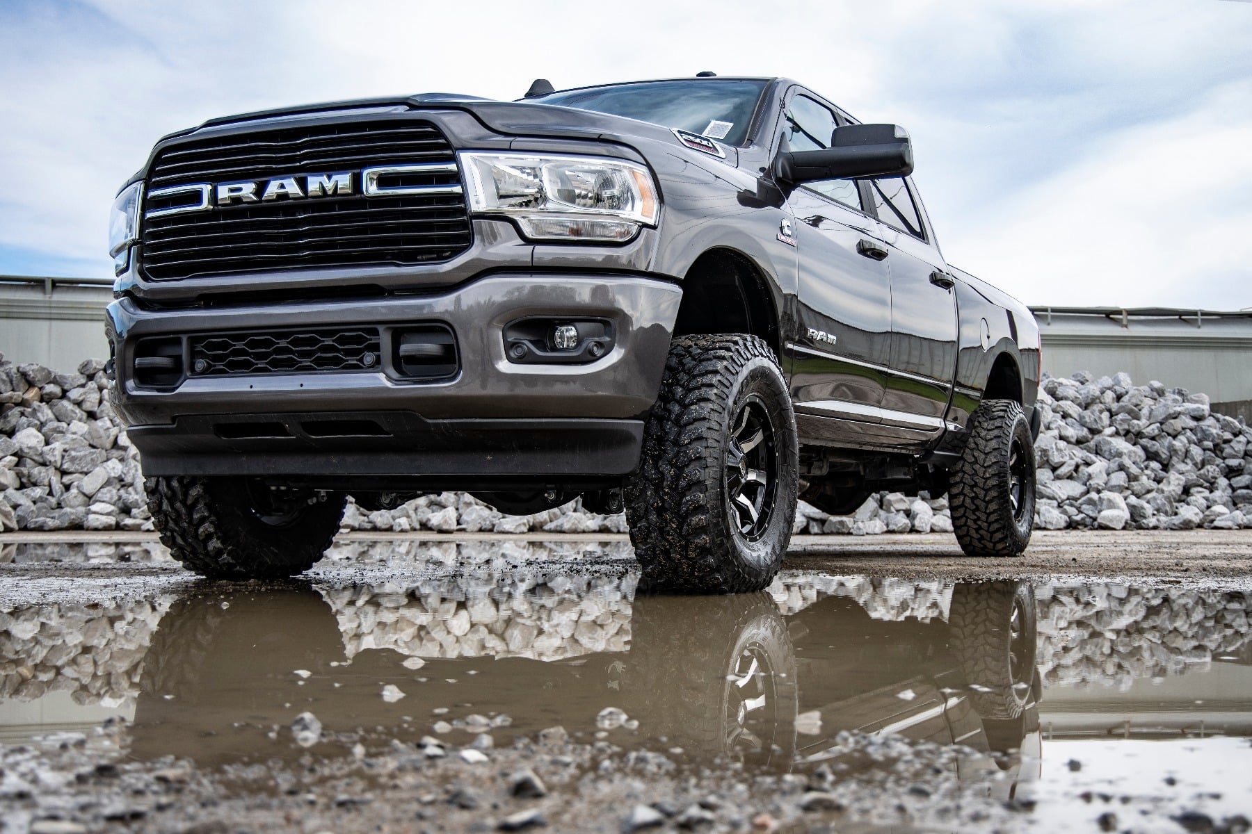 2.5 Inch Leveling Kit | RR Coil | N3 | Ram 2500 (14-26)/3500 (13-26) — view 2