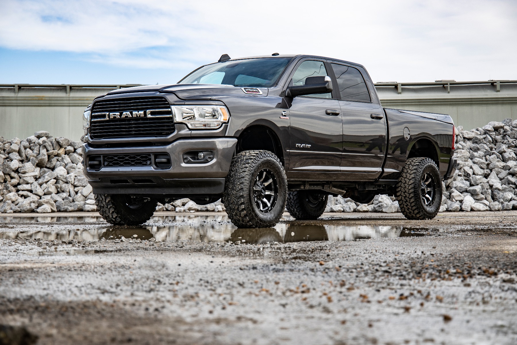 2.5 Inch Leveling Kit | RR Coil | M1 | Ram 2500 (14-26)/3500 (13-26) — view 5