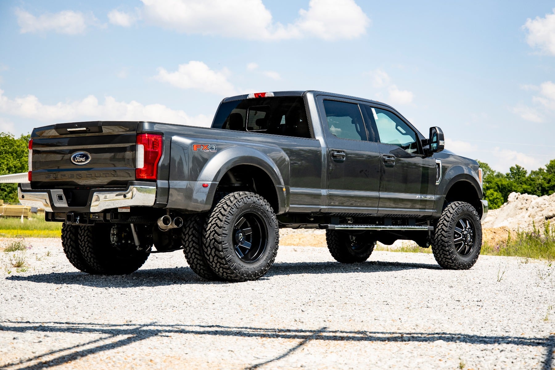 4.5 Inch Lift Kit | DRW | FR D/S | Vertex | Ford F-350 Super Duty 4WD (17-22) — view 2