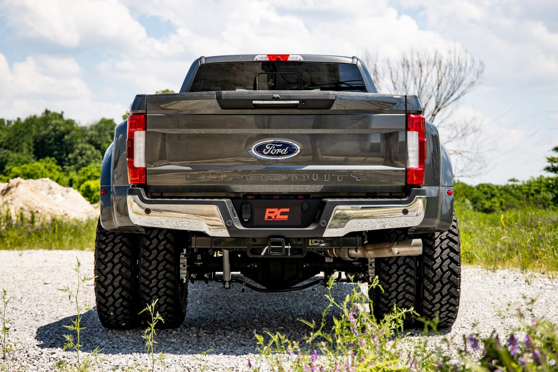 4.5 Inch Lift Kit | DRW | FR Drive Shaft | Ford F-350 Super Duty 4WD (17-22) — view 4