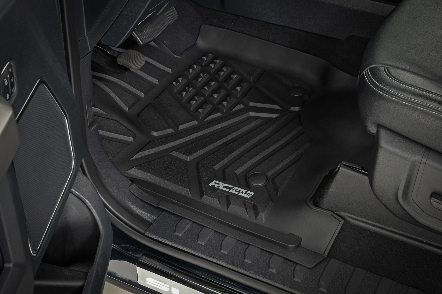 Flex-Fit Floor Mats | Front and Rear | Ford F-250/F-350 Super Duty (17-26) — view 3