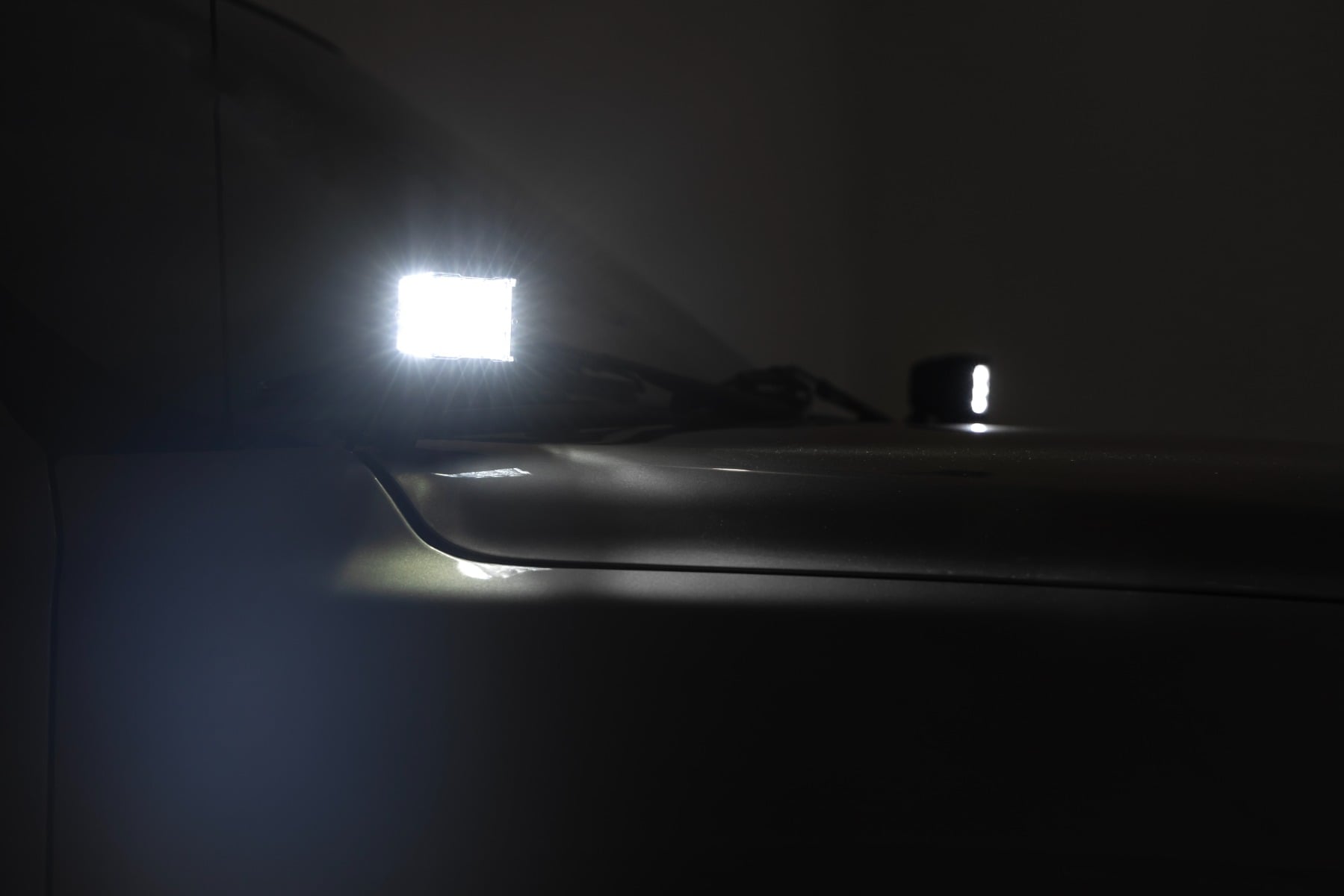LED Light Kit | Ditch Mount | 2" Black Pair | Flood | Chevy Silverado 1500 (99-06)/Tahoe (00-06) view 6