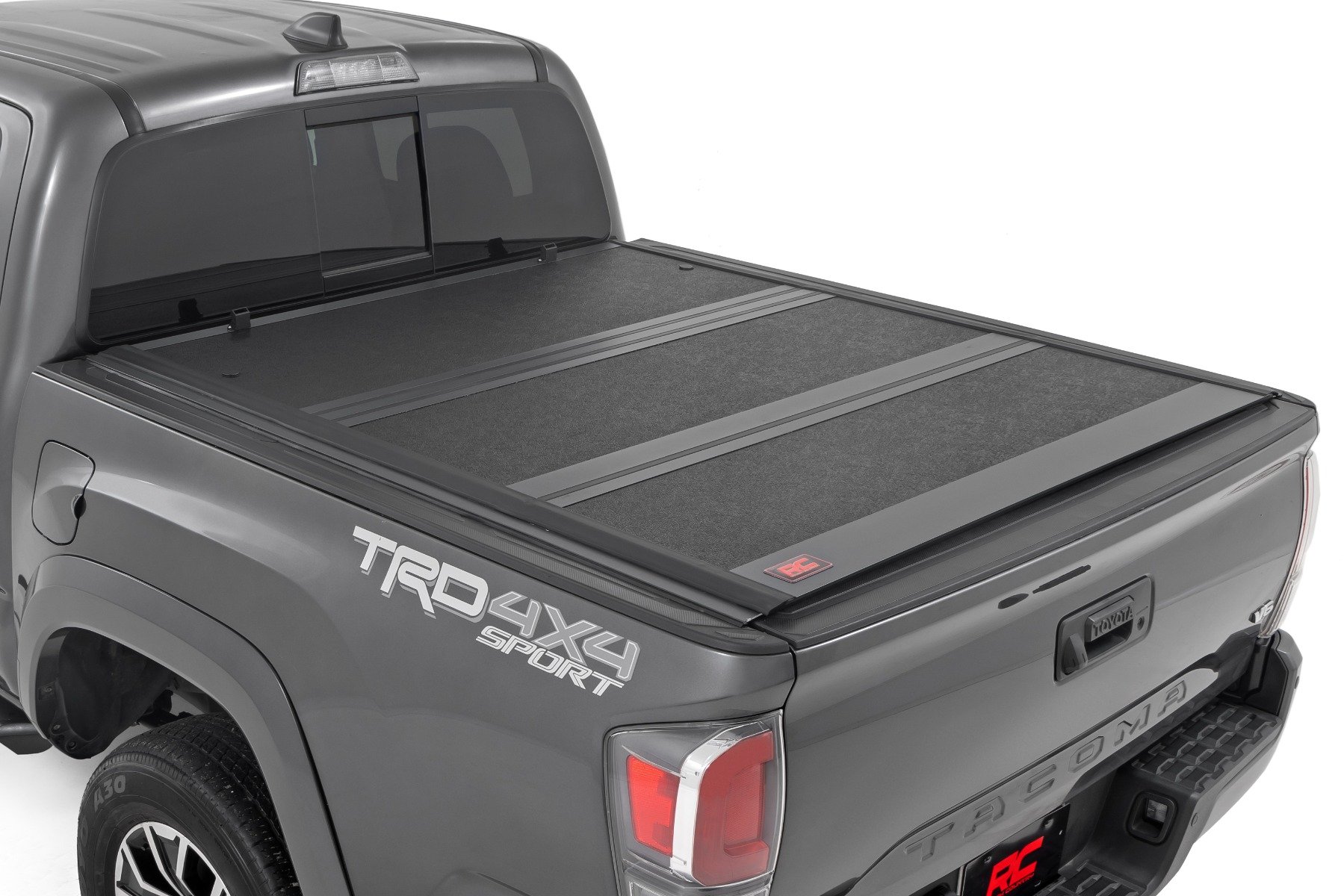 Hard Low Profile Bed Cover | Toyota Tacoma 2WD/4WD (16-23)
