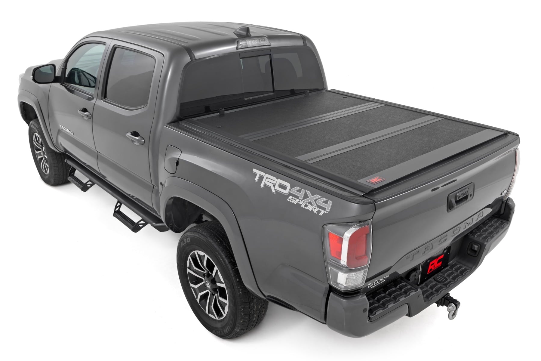 Hard Low Profile Bed Cover | 5' Bed | Toyota Tacoma 2WD/4WD (2016-2023) — view 3