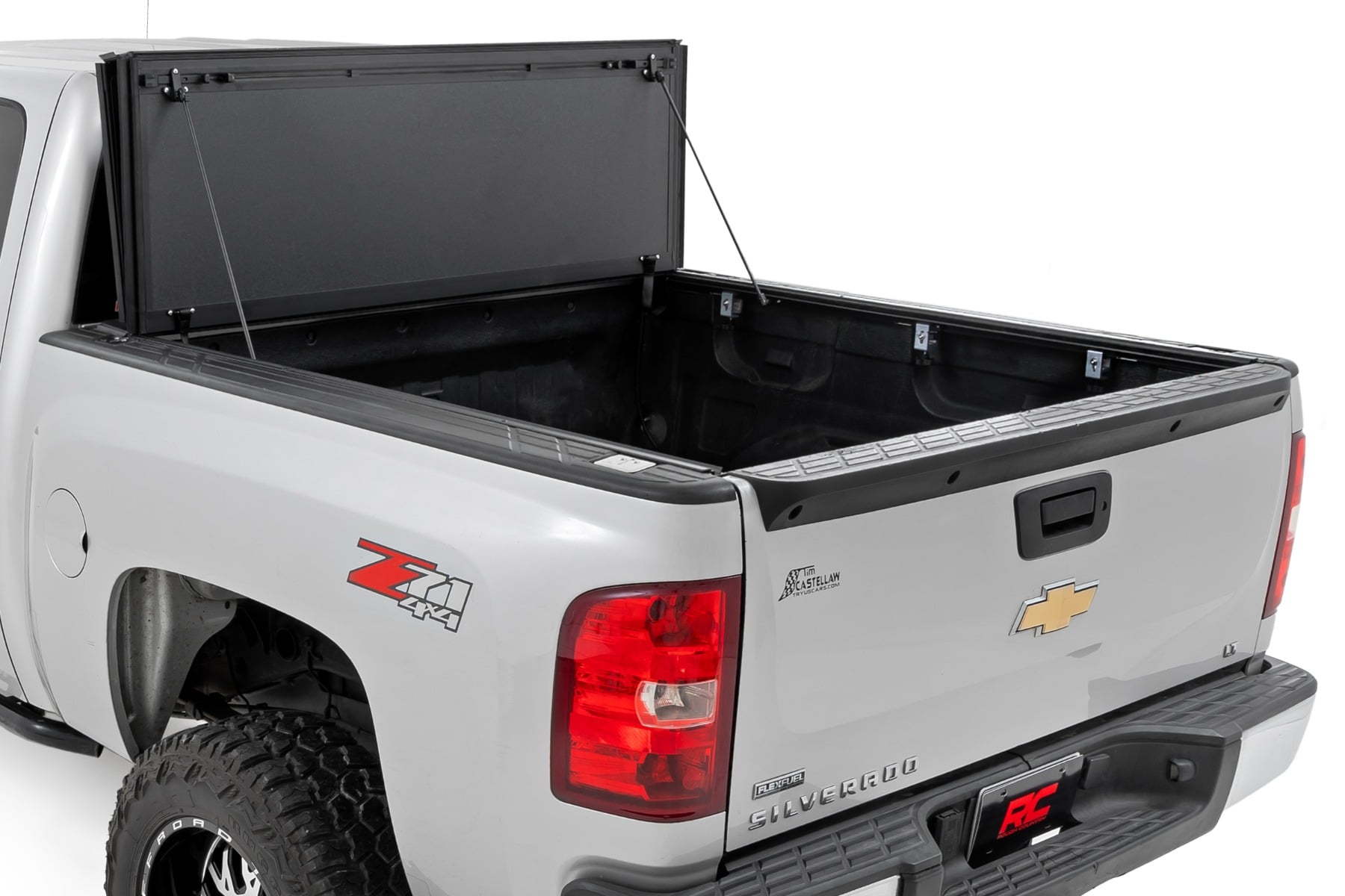 Hard Tri-Fold Flip Up Bed Cover | 5'9" Bed | Chevy/GMC 1500 (07-13) view 2