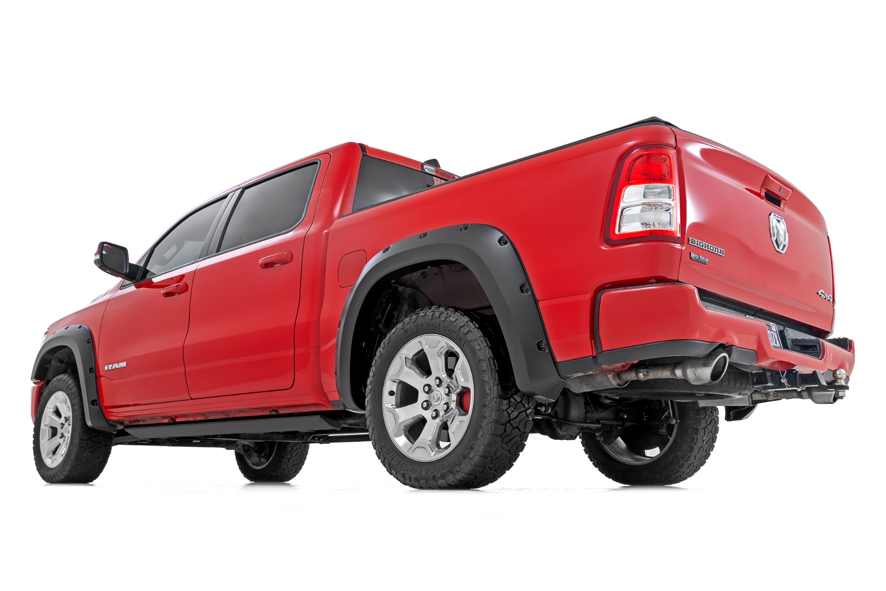 Pocket Fender Flares | PS2 Bright Silver Metallic | Ram 1500 2WD/4WD (19-24) — view 2