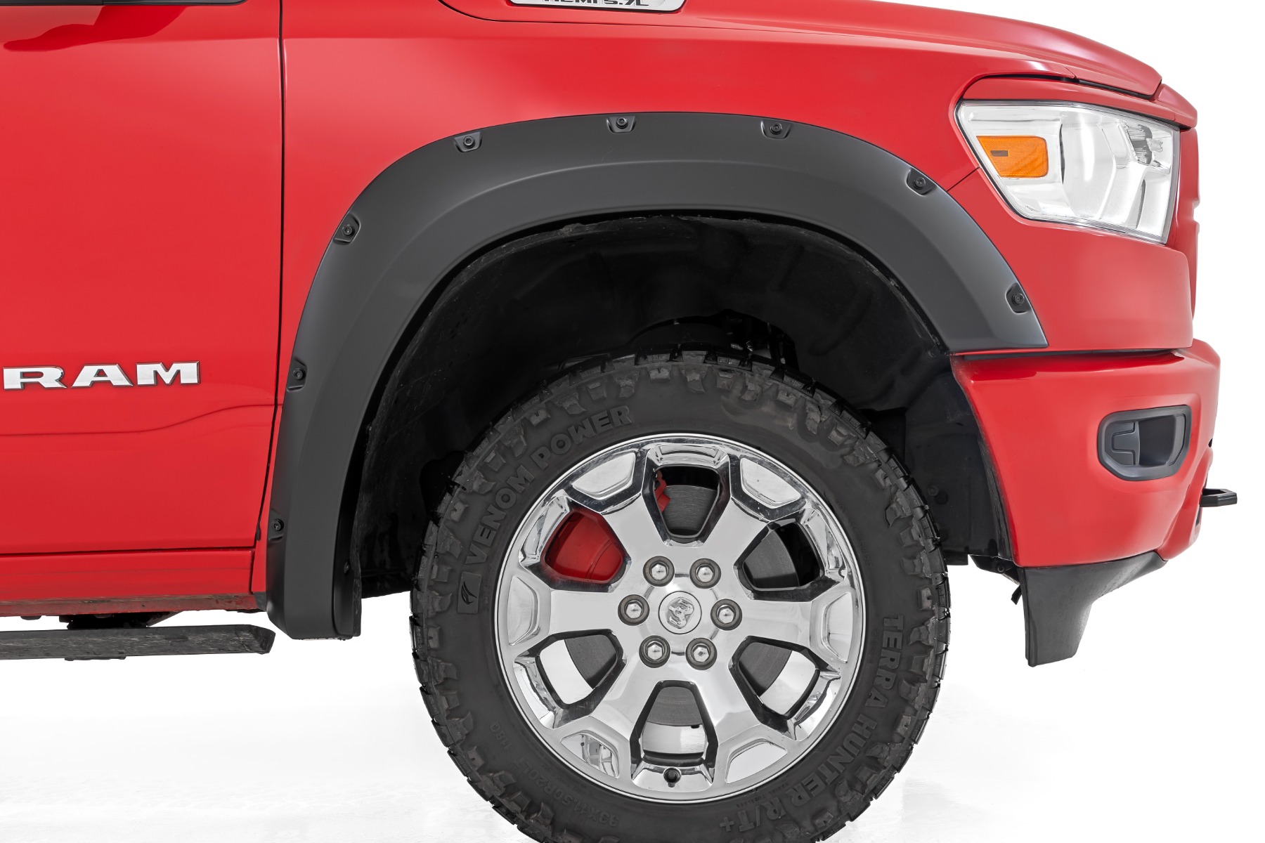 Pocket Fender Flares | PS2 Bright Silver Metallic | Ram 1500 2WD/4WD (19-24) — view 6