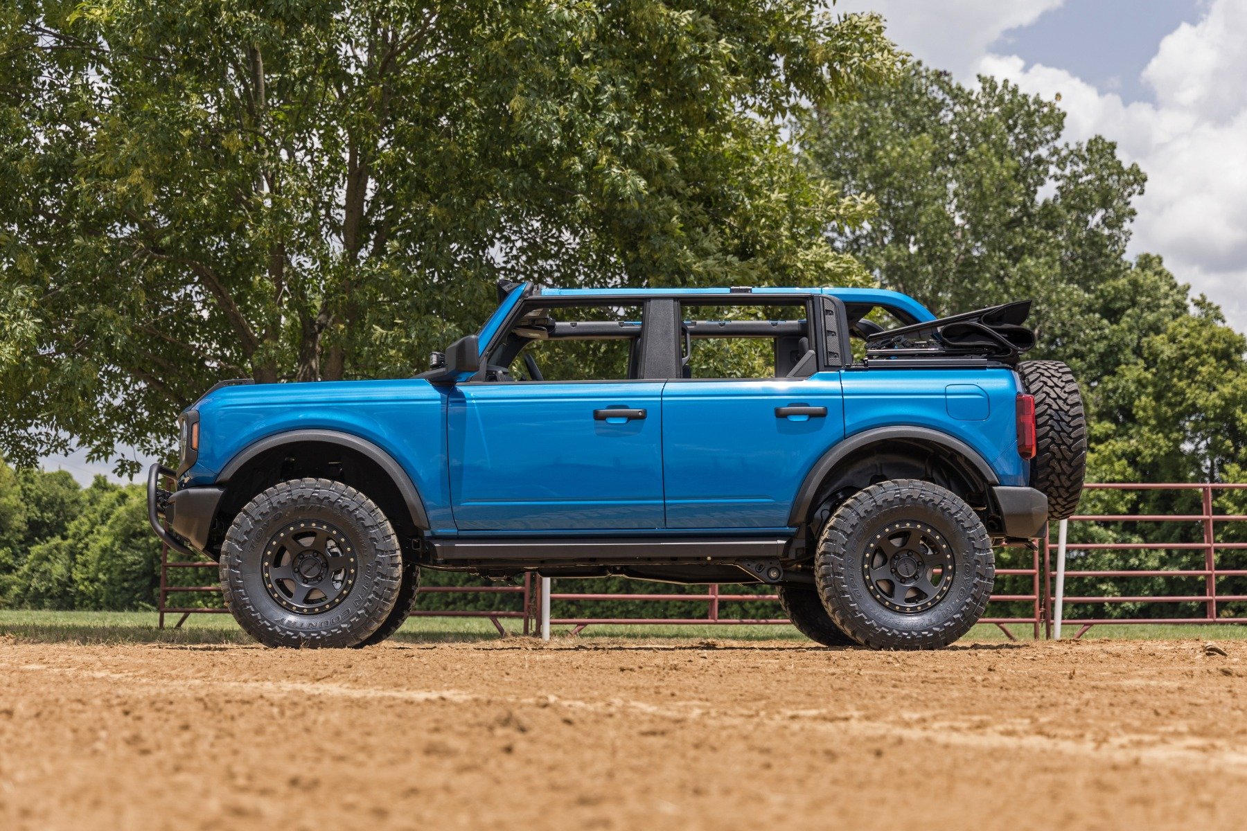 3.5 Inch Lift Kit | Ford Bronco 4WD (2021-2025), image size:1800x1200