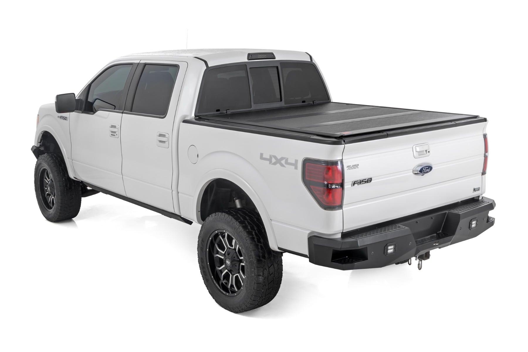 Hard Low Profile Bed Cover | 5'7" Bed | Ford F-150 2WD/4WD (2004-2014) — view 4